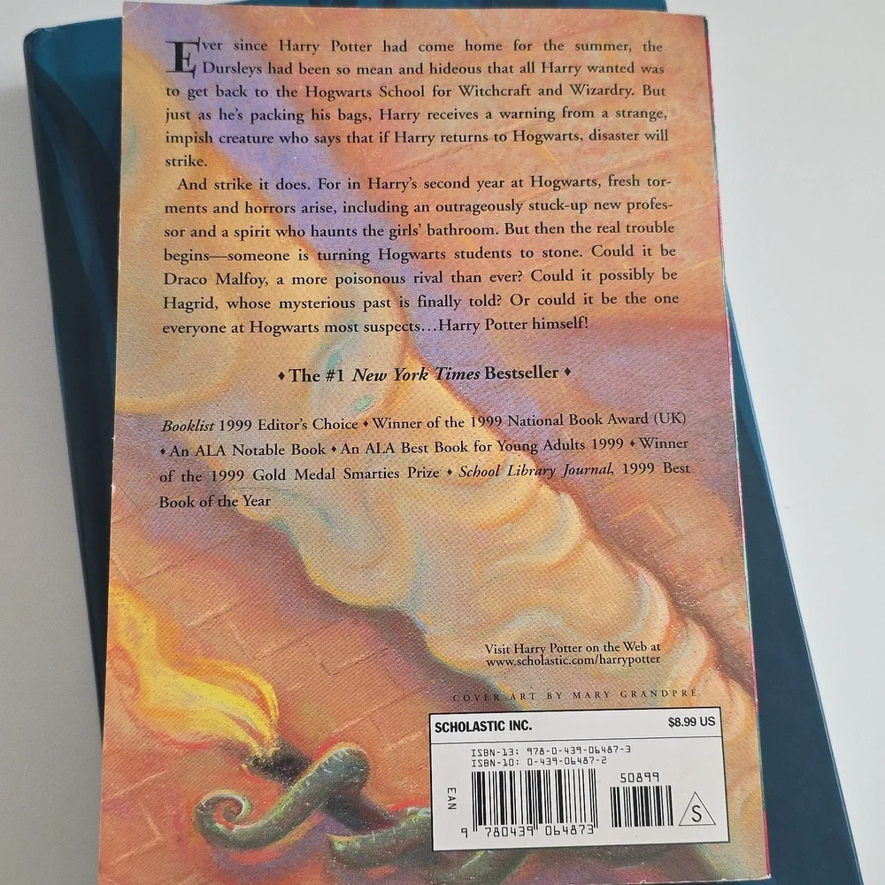 J.K. Rowling - Harry Potter And The Chamber Of Secrets And The Ickabog Book Set